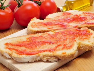 ¿Pan con tomate?